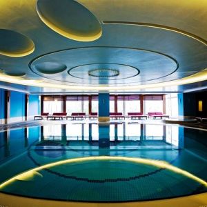 Hotel Saturn Palace