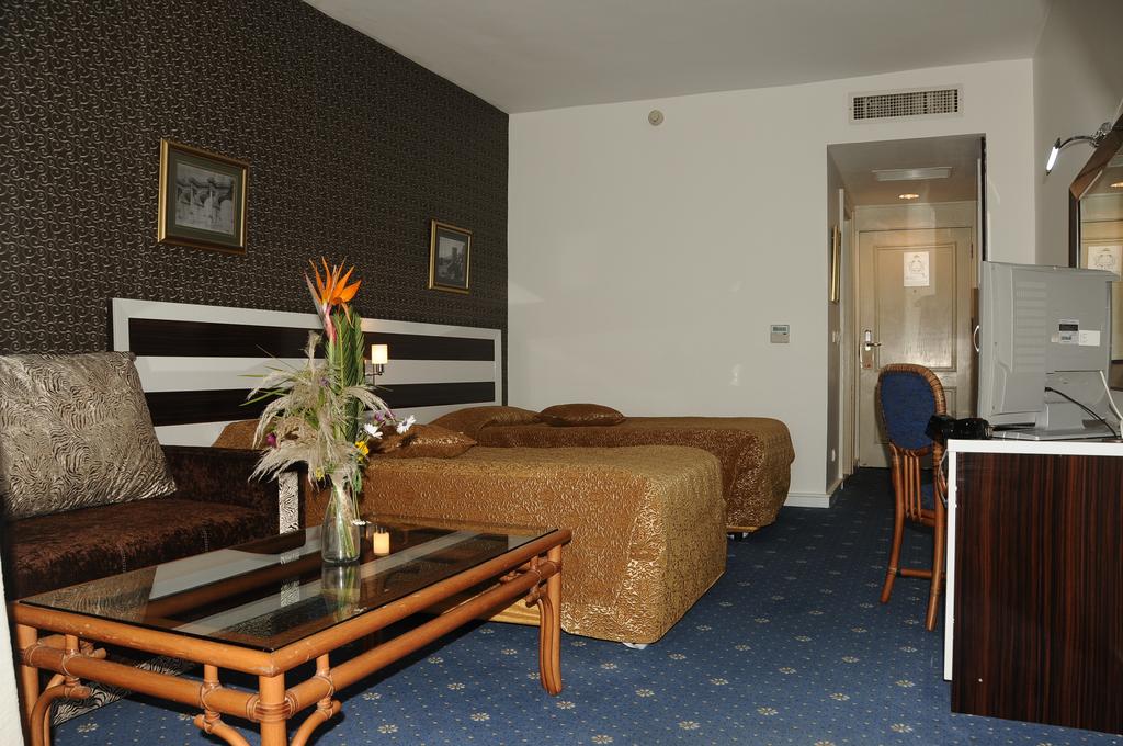 Hotel Royal Palm Resort