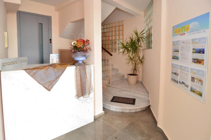 Hotel Molos Apartments