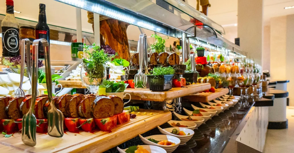 Long Beach Club Nature