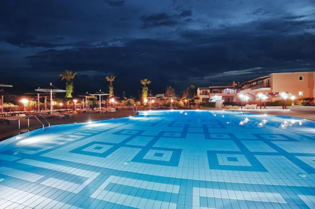 Grand Blue Beach Hotel
