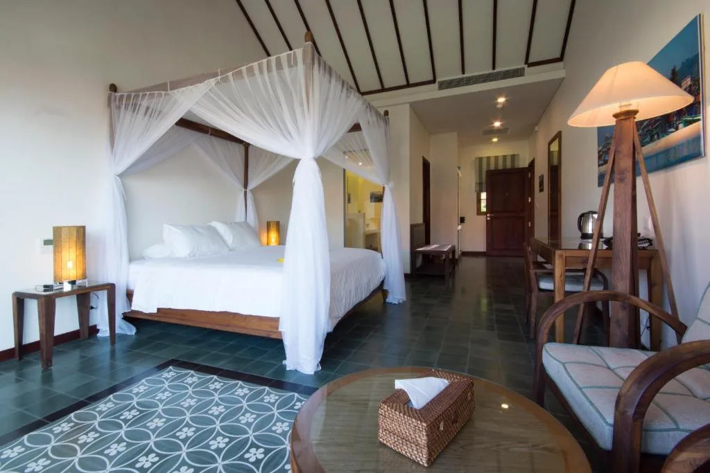 Cassia Cottage Resort and Spa