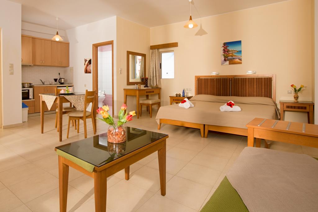 Fotis Studios Apartments