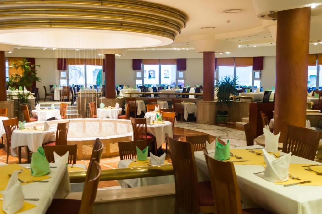 Coral Beach Resort Tiran (Ex. Rotana)