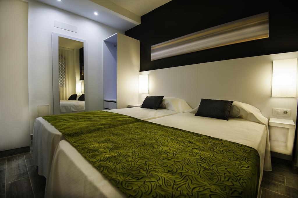 Hotel Aparthotel Columbus