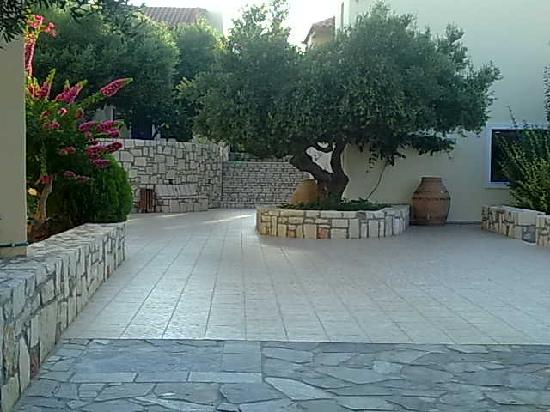 Hotel Silvia Apartments