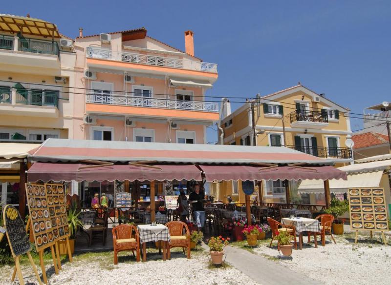 Hotel Molos Apartments