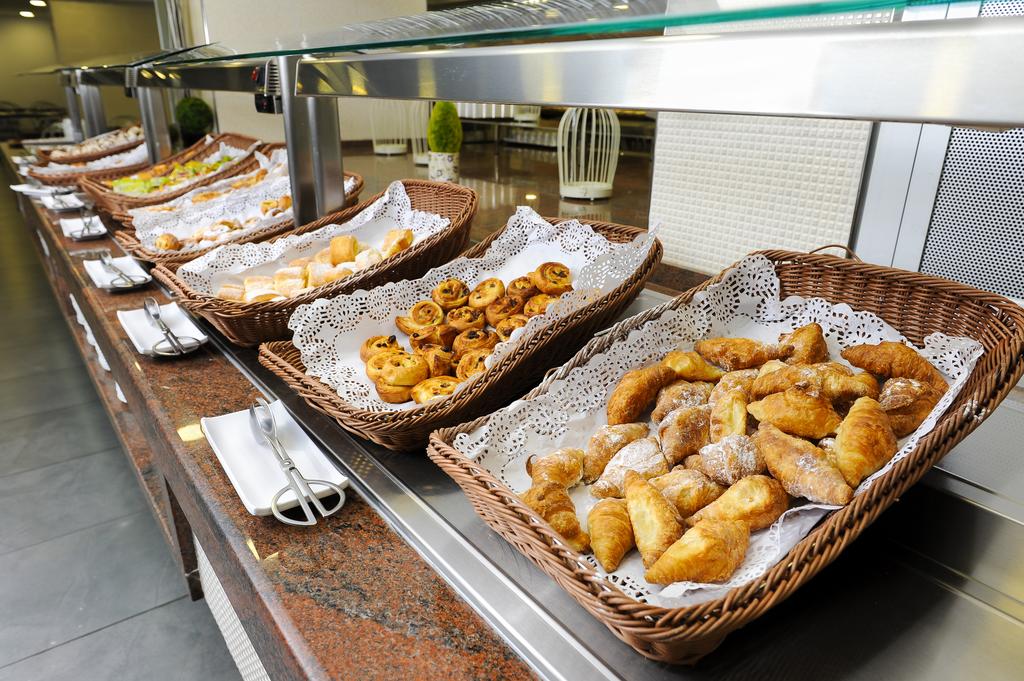 Hotel Aparthotel Columbus