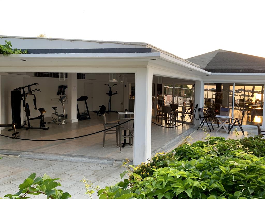 Larisa Boutique (Fost Rhodes Lykia Boutique)