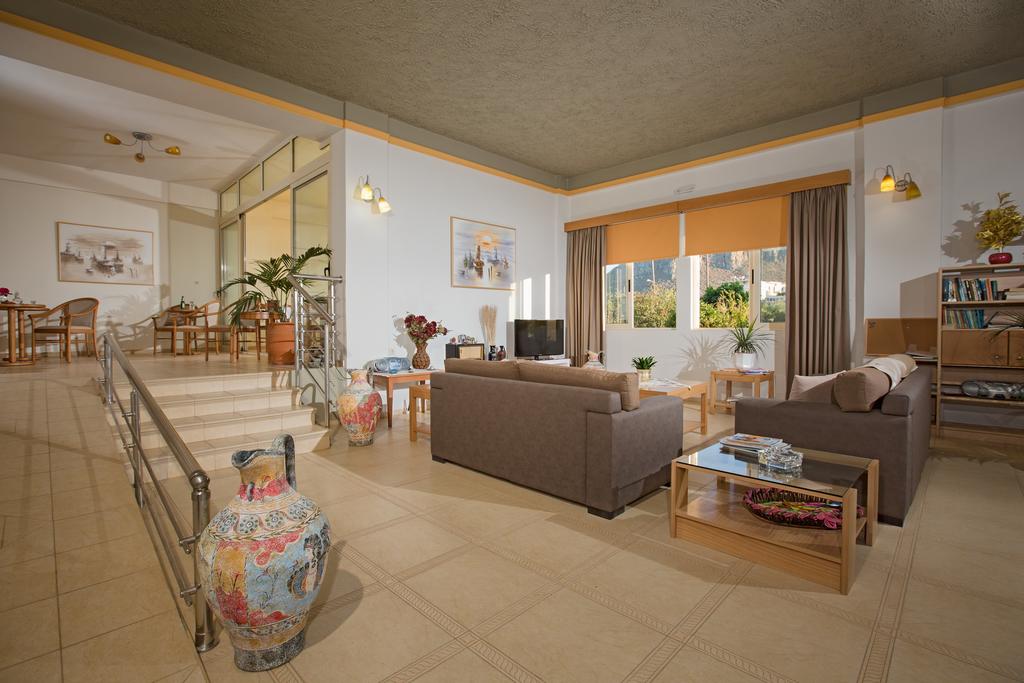 Fotis Studios Apartments