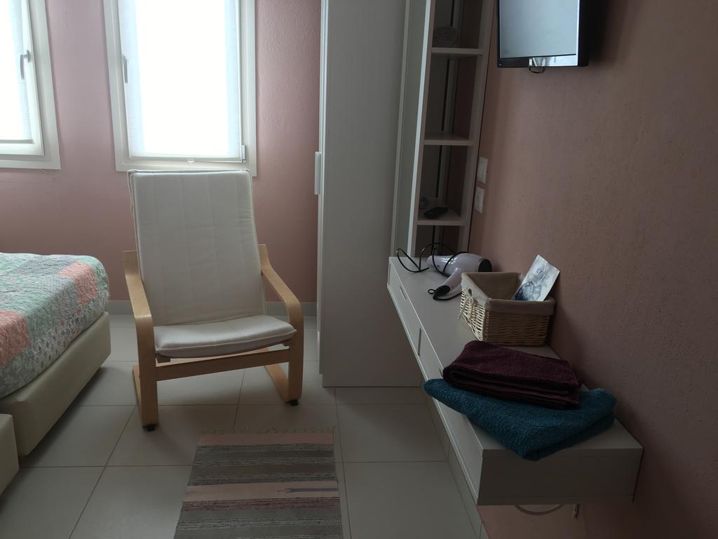 ERZO Studios Apartamente