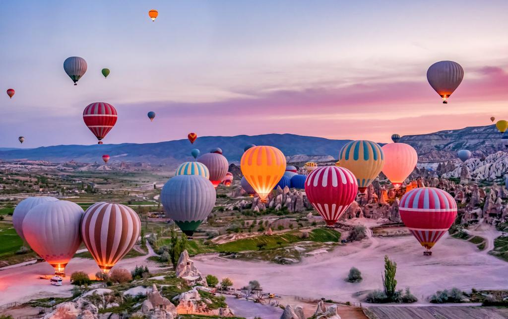 Ankara si Cappadocia: Calatorie in fascintanta Turcie