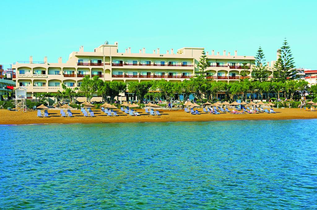 Hotel Santa Marina Beach