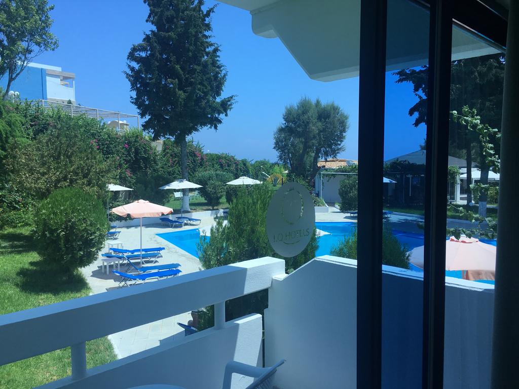 Larisa Boutique (Fost Rhodes Lykia Boutique)