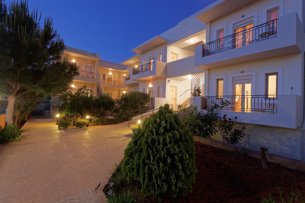 Fotis Studios Apartments