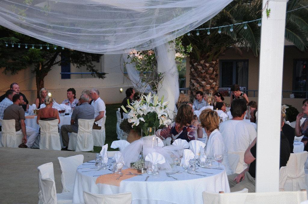 Hotel Golden Bay Apartments