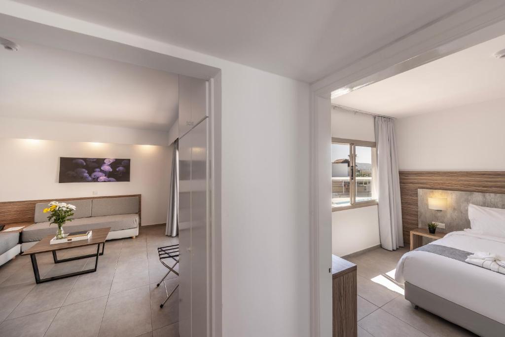 Hotel Kapetanios Aqua Resort ( ex.Aqua Sol Holiday Village)