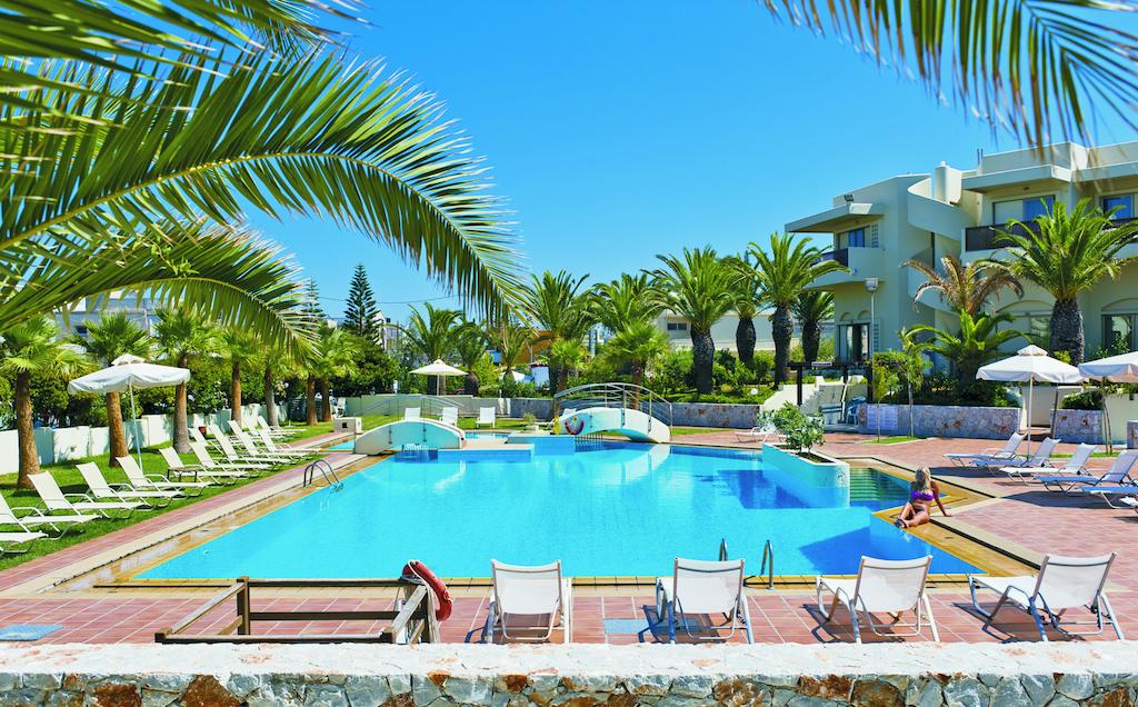 Hotel Santa Marina Beach