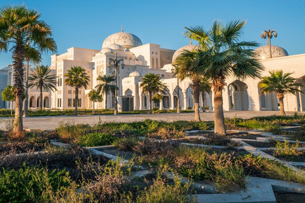 Circuit Incursiune in Emiratele Arabe Unite: Abu Dhabi, Al Ain si Dubai