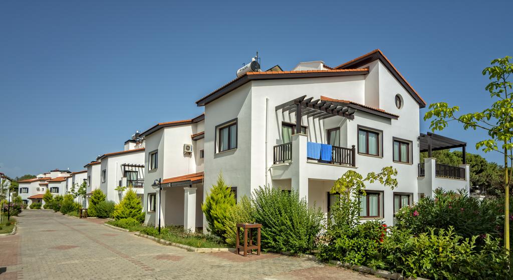 Hotel River Garden Holiday Village