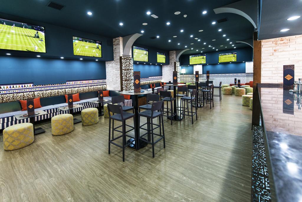 Hotel Aparthotel Columbus