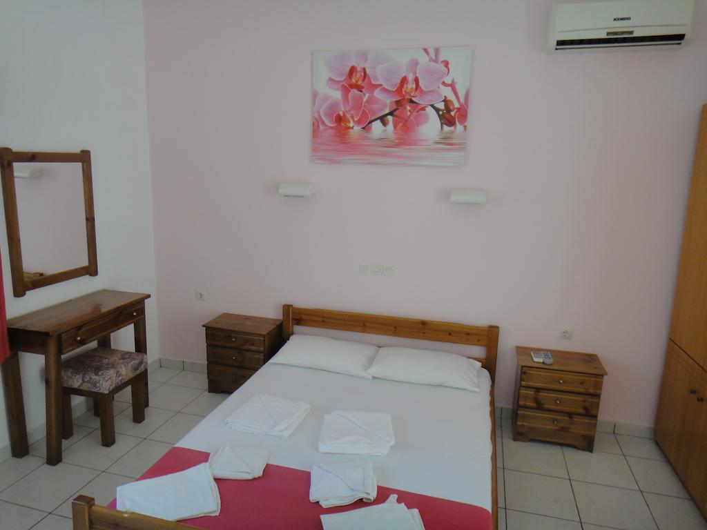 Kouyoni Bungalows Apartments